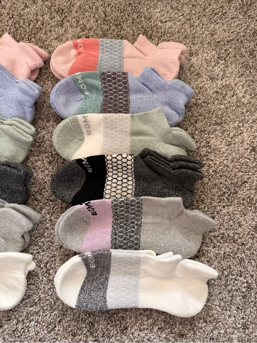 Bombas Women's No-Show Sock Variety Pack - Pink, Blue, Green, Gray, Black, White